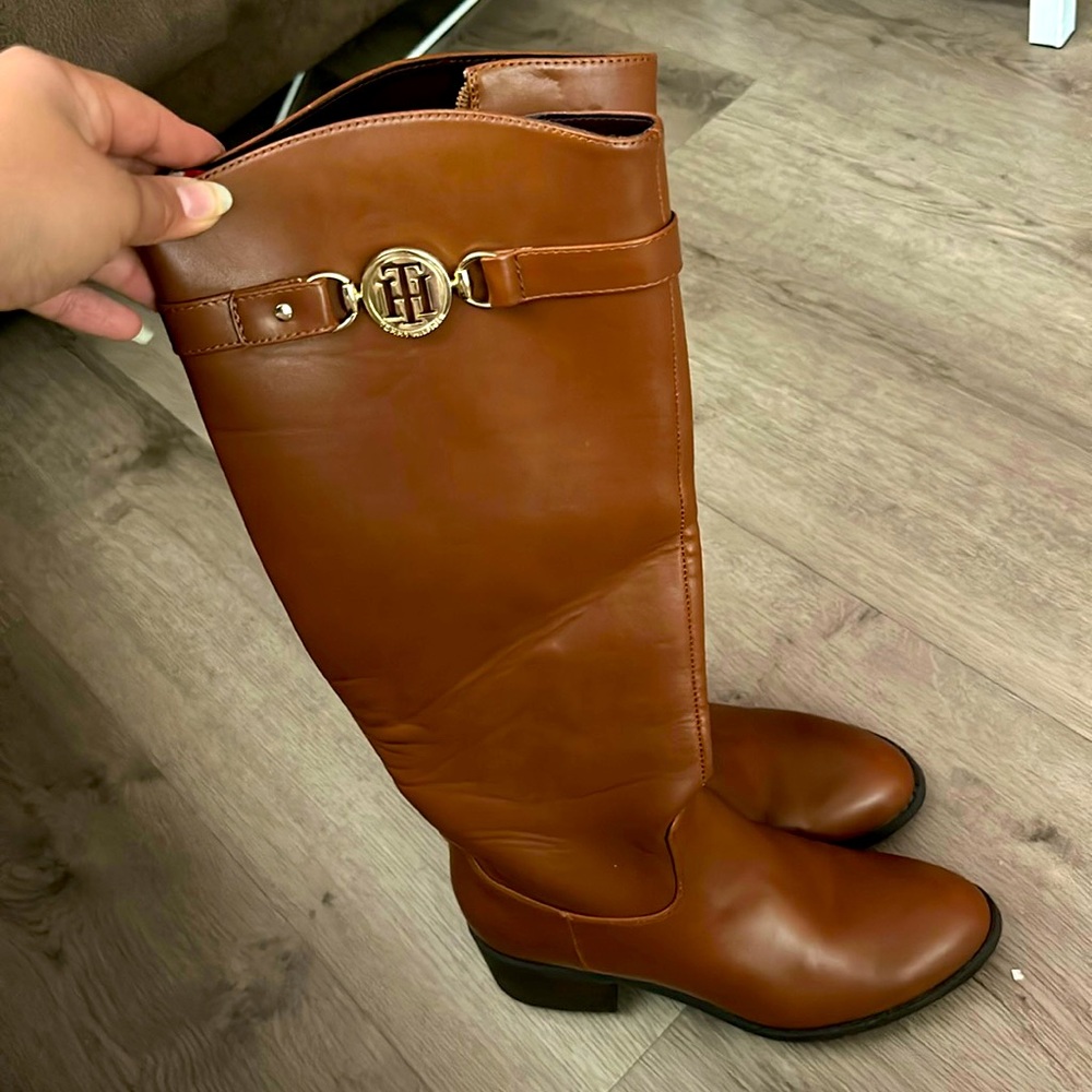 Tommy Hilfiger boots